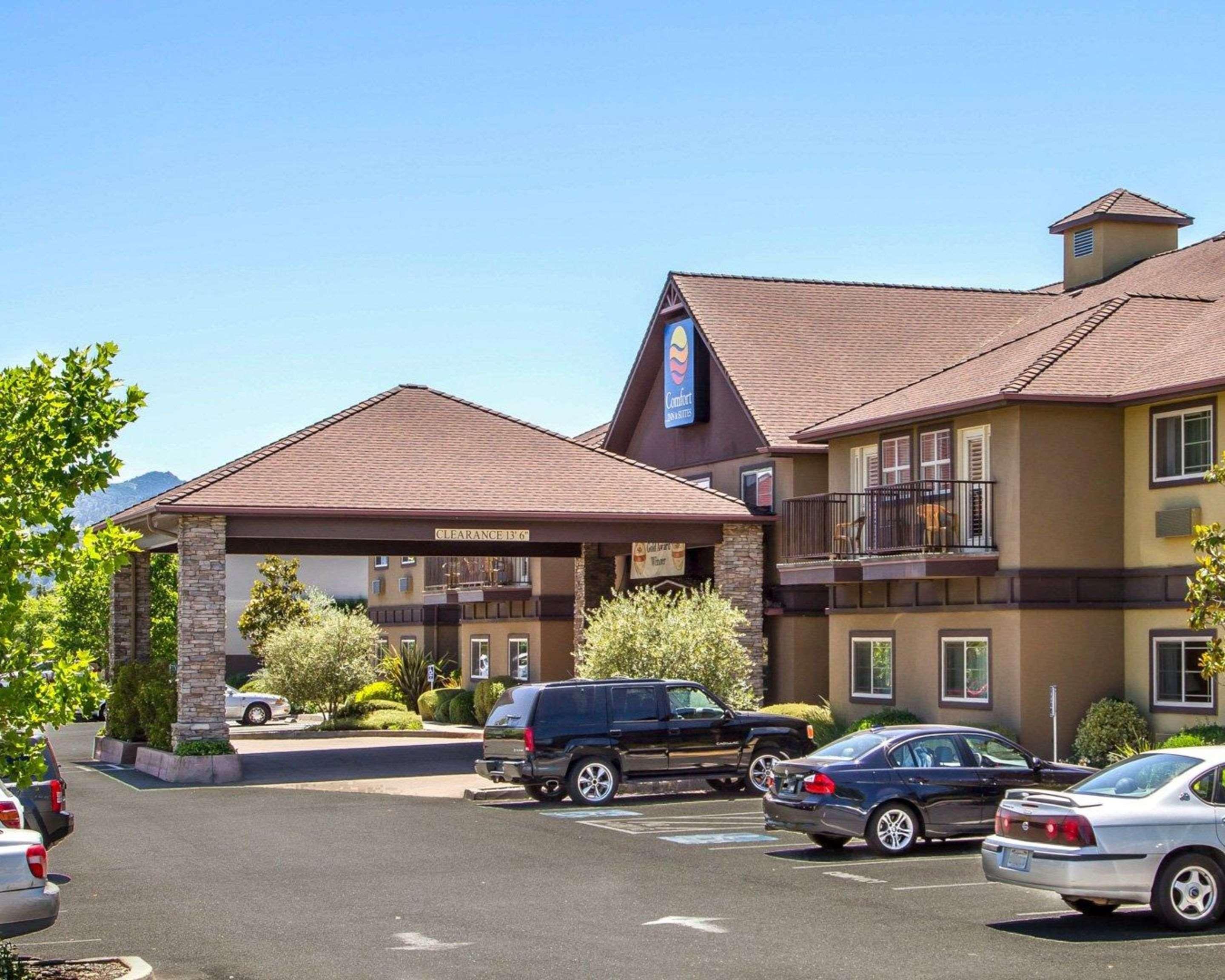 Comfort Inn & Suites Ukiah Mendocino County Kültér fotó