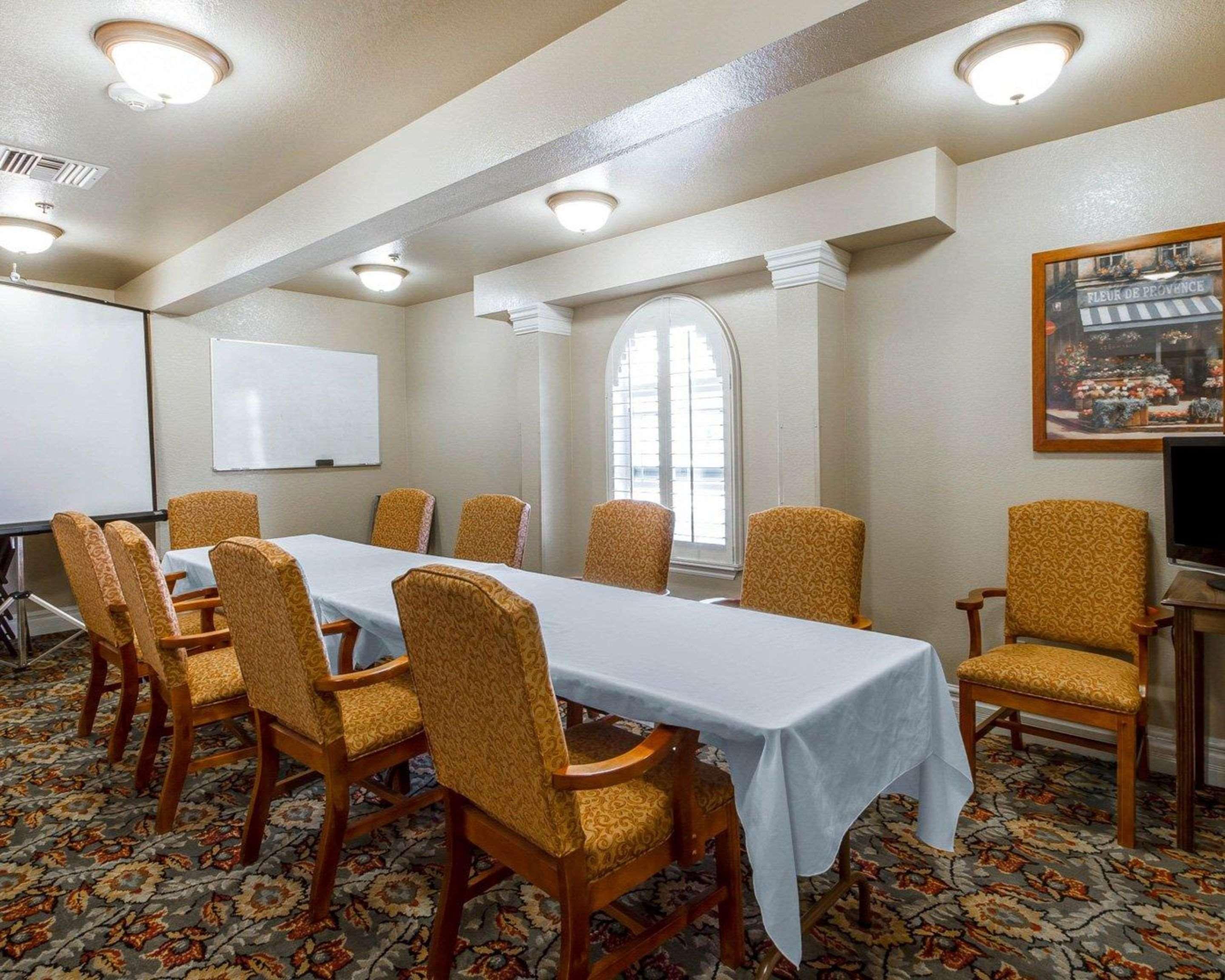 Comfort Inn & Suites Ukiah Mendocino County Kültér fotó