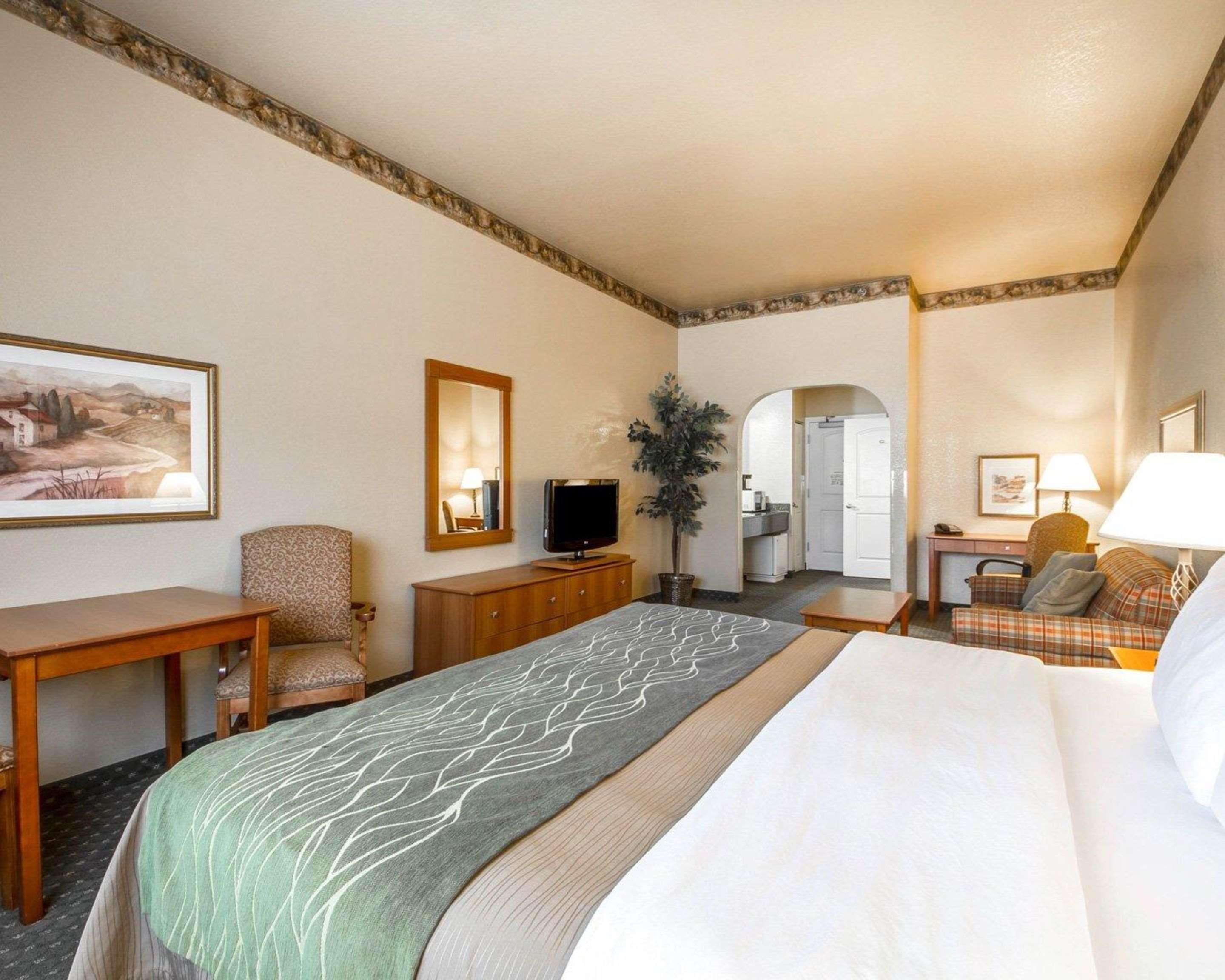 Comfort Inn & Suites Ukiah Mendocino County Kültér fotó