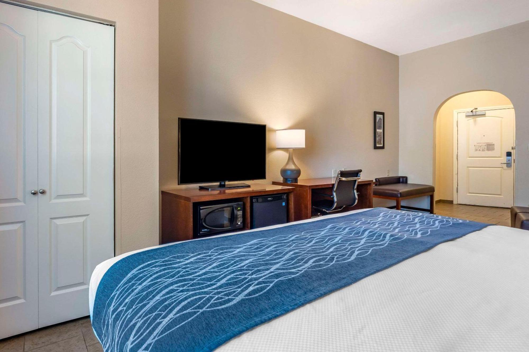 Comfort Inn & Suites Ukiah Mendocino County Kültér fotó
