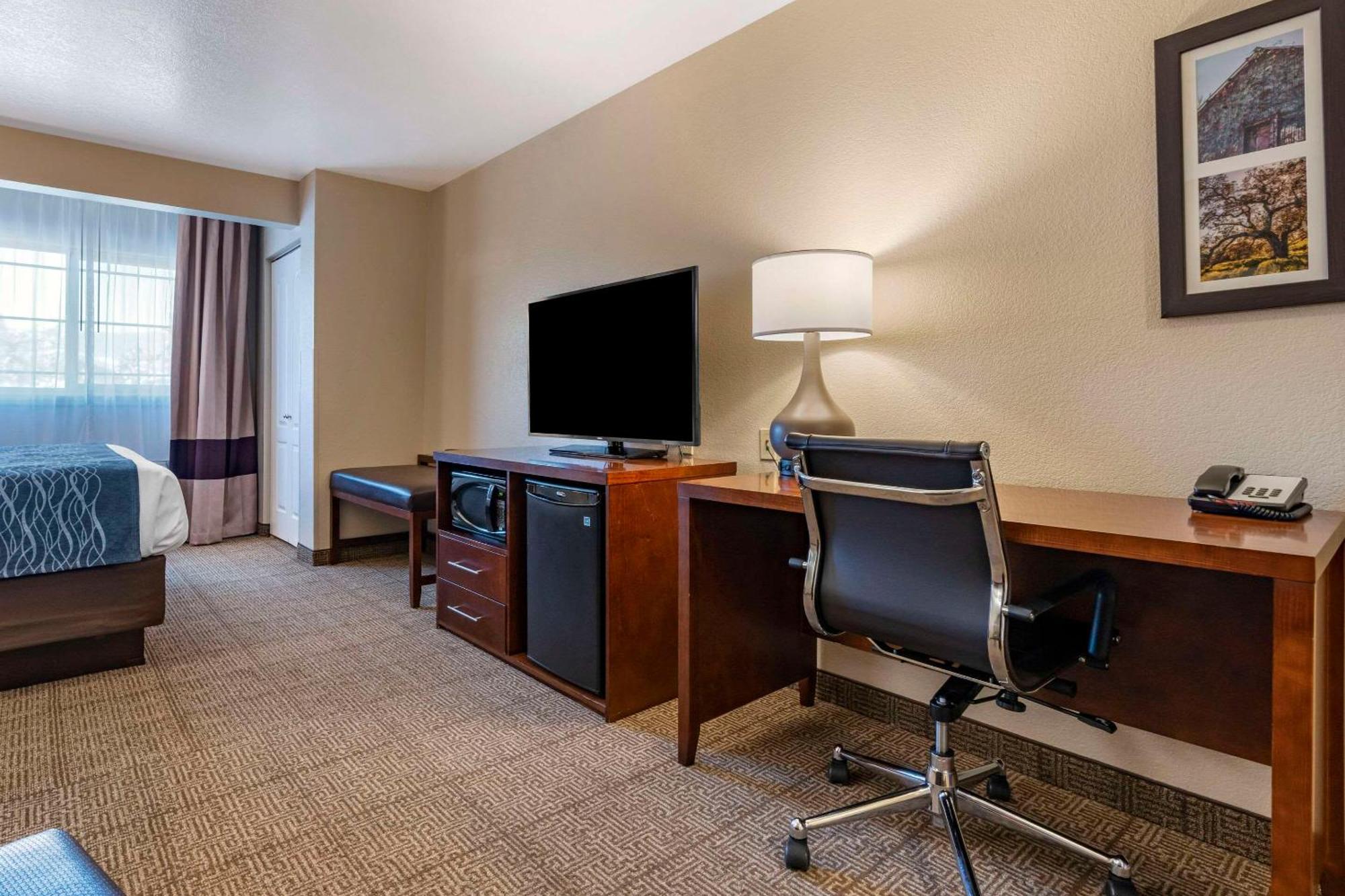 Comfort Inn & Suites Ukiah Mendocino County Kültér fotó